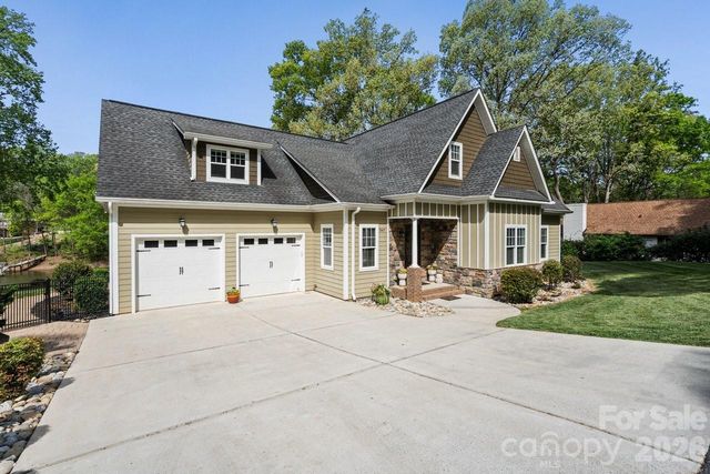 347 Whippoorwill Road, Mooresville, NC 28117