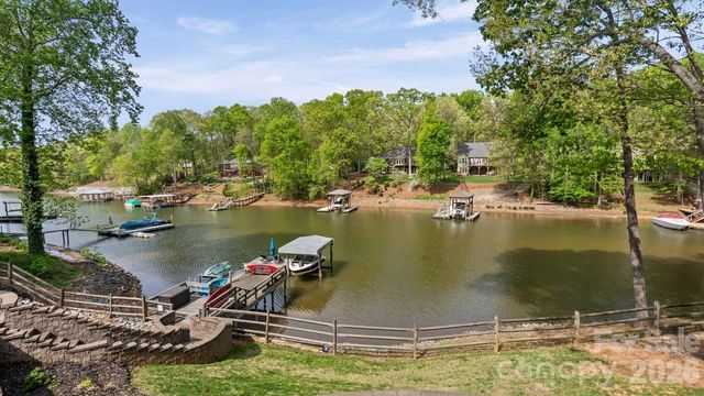 347 Whippoorwill Road, Mooresville, NC 28117