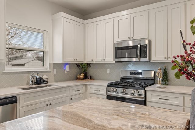 1907 E 27th Street N, Tulsa, OK 74110