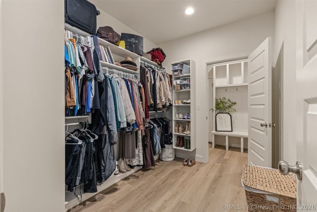 1907 E 27th Street N, Tulsa, OK 74110