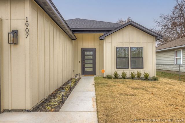 1907 E 27th Street N, Tulsa, OK 74110