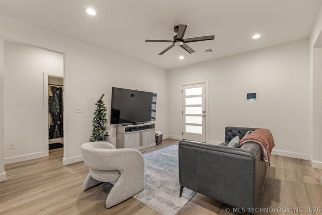 1907 E 27th Street N, Tulsa, OK 74110