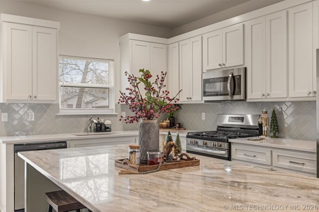 1907 E 27th Street N, Tulsa, OK 74110