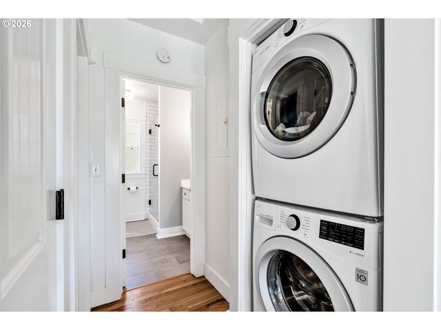5814 Ne 6TH Ave, Portland, OR 97211