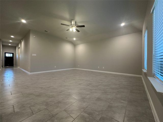6329 Clearwater Drive, League City, TX 77573