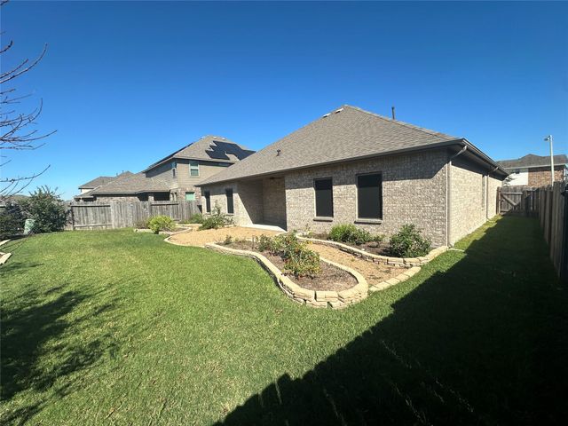 6329 Clearwater Drive, League City, TX 77573