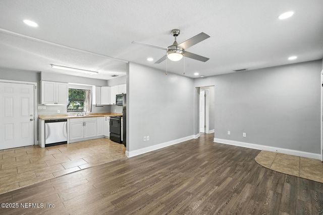 2007 SHERMAN Avenue, Palatka, FL 32177