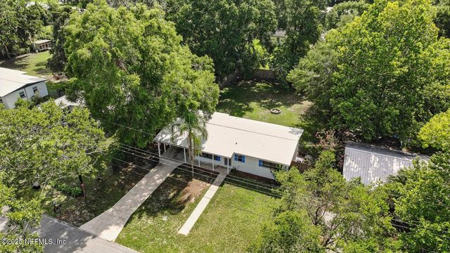 2007 SHERMAN Avenue, Palatka, FL 32177