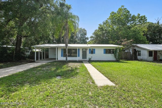 2007 SHERMAN Avenue, Palatka, FL 32177