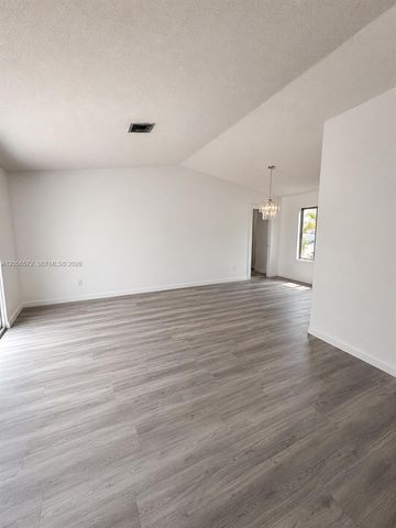 9840 NW 25th Ct, Coral Springs, FL 33065