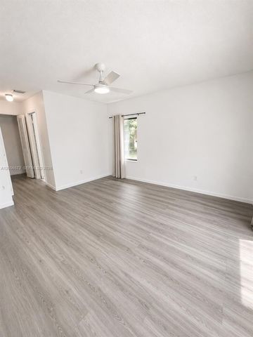 9840 NW 25th Ct, Coral Springs, FL 33065