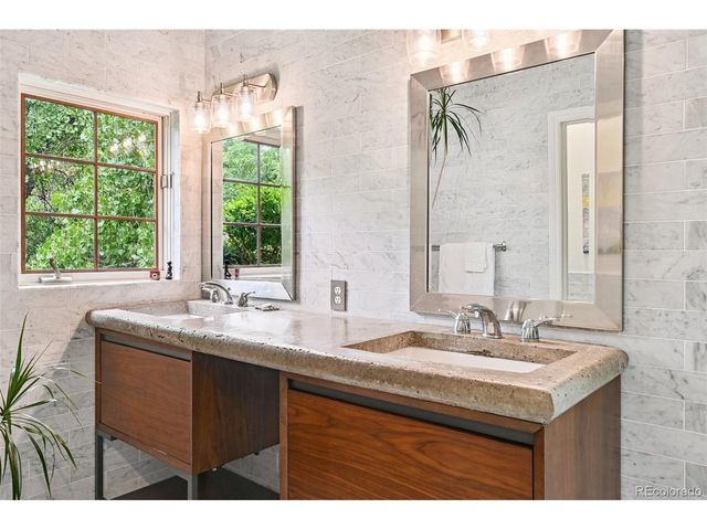 3391 Oak St, Wheat Ridge, CO 80033