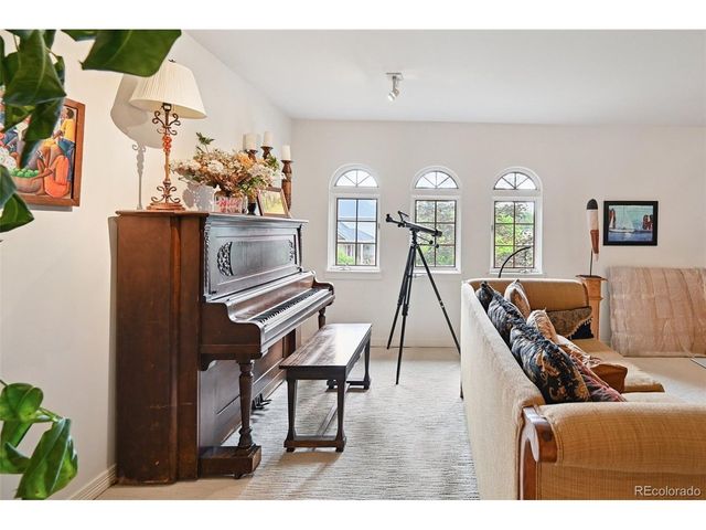 3391 Oak St, Wheat Ridge, CO 80033