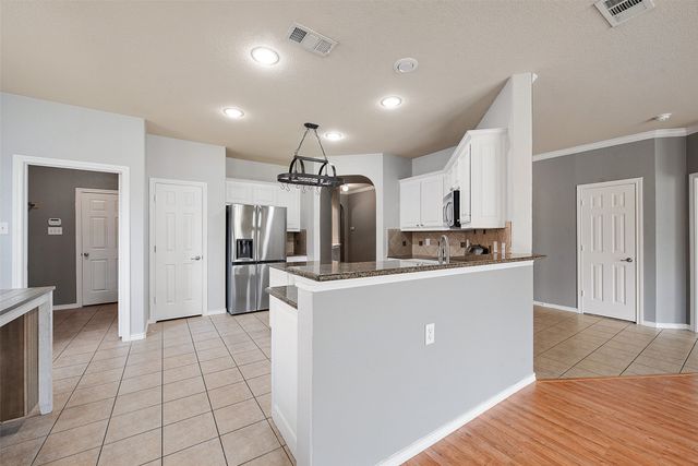 10005 Butte Meadows Drive, Fort Worth, TX 76177