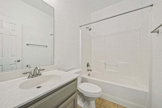 10005 Butte Meadows Drive, Fort Worth, TX 76177