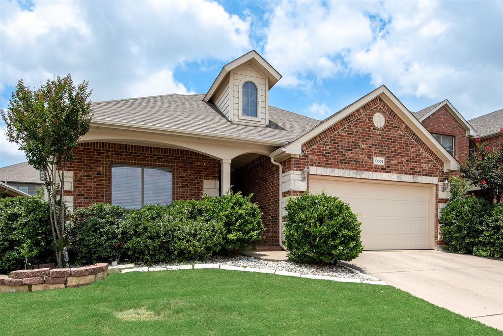 10005 Butte Meadows Drive, Fort Worth, TX 76177