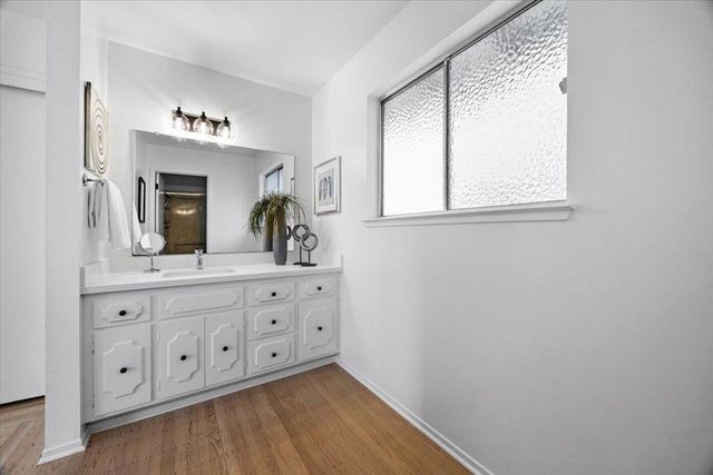 32 Bradshaw Terrace, Redwood City, CA 94062