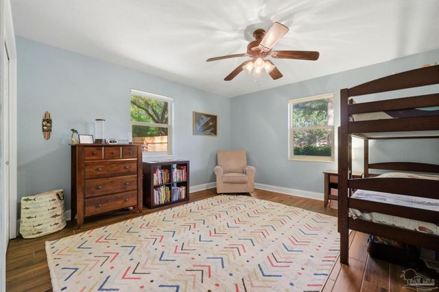 1131 Northbrook Dr, Pensacola, FL 32504