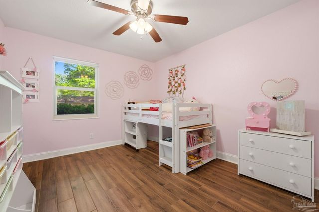 1131 Northbrook Dr, Pensacola, FL 32504