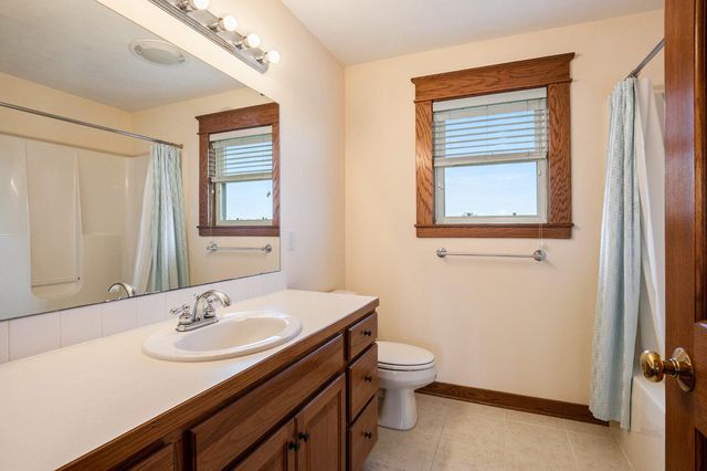 9975 Young Avenue Ne, Courtland Twp, MI 49341