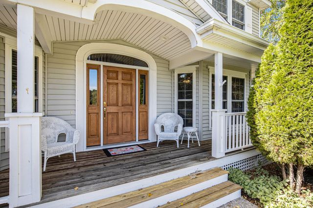 9975 Young Avenue Ne, Courtland Twp, MI 49341