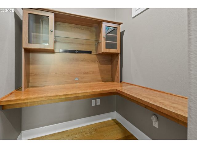 8525 Sw 181ST Ave, Beaverton, OR 97007