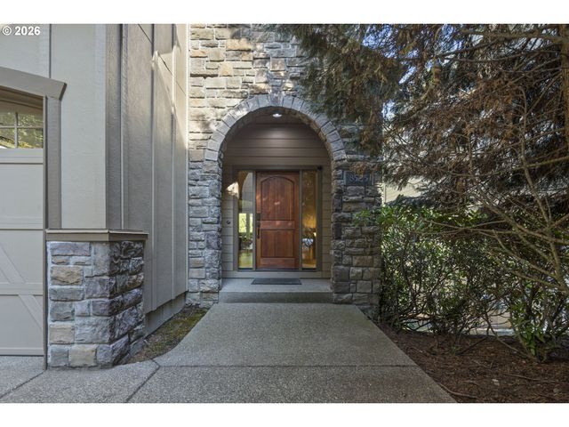 8525 Sw 181ST Ave, Beaverton, OR 97007