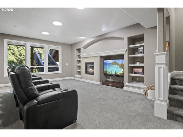 8525 Sw 181ST Ave, Beaverton, OR 97007