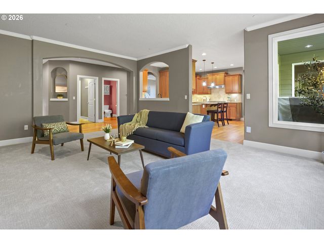 8525 Sw 181ST Ave, Beaverton, OR 97007