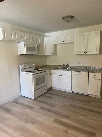 3015 W CHESTNUT STREET A, Tampa, FL 33607