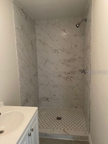 3015 W CHESTNUT STREET A, Tampa, FL 33607