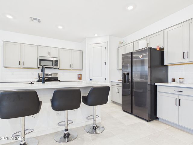 25159 W BOWKER Street, Buckeye, AZ 85326