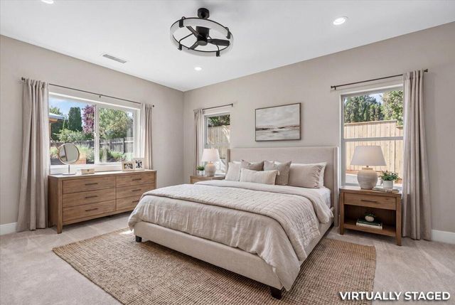 3304 Tree Top Drive, Medford, OR 97504