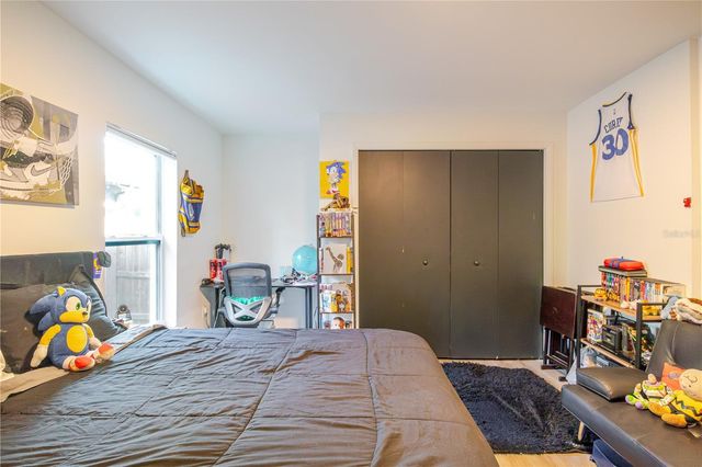 1704 W HANNA AVENUE, Tampa, FL 33604