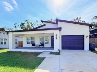 1704 W HANNA AVENUE, Tampa, FL 33604