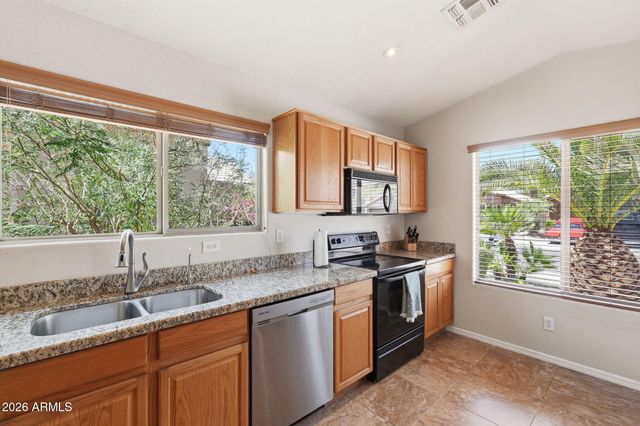 2615 E BEAUTIFUL Lane, Phoenix, AZ 85042