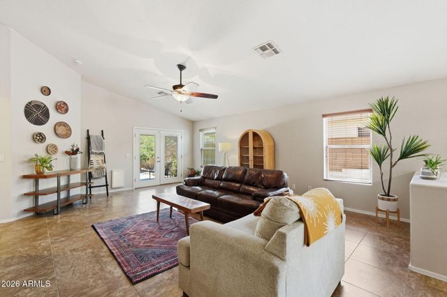 2615 E BEAUTIFUL Lane, Phoenix, AZ 85042