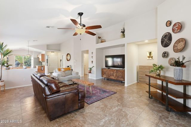 2615 E BEAUTIFUL Lane, Phoenix, AZ 85042