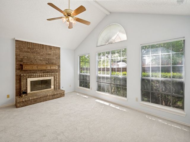 3303 Greenglen Circle, Carrollton, TX 75007