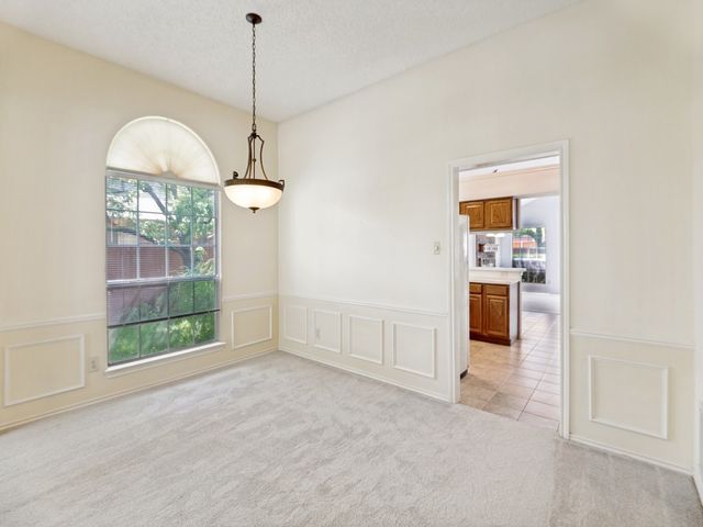 3303 Greenglen Circle, Carrollton, TX 75007