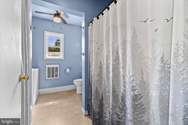 239 HILL ST, Lykens, PA 17048