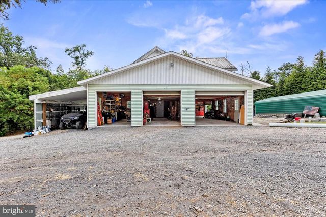 239 HILL ST, Lykens, PA 17048