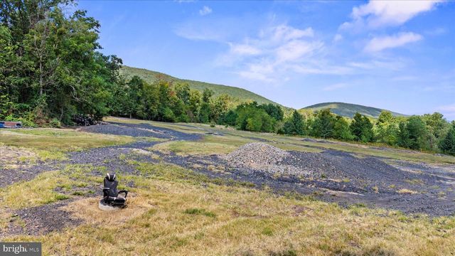 239 HILL ST, Lykens, PA 17048