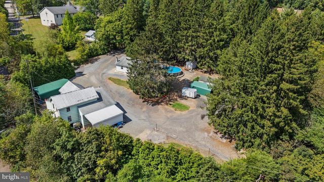 239 HILL ST, Lykens, PA 17048