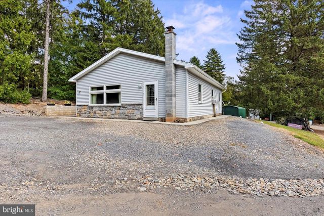 239 HILL ST, Lykens, PA 17048