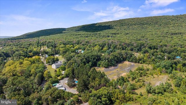 239 HILL ST, Lykens, PA 17048