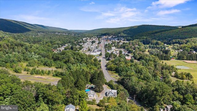 239 HILL ST, Lykens, PA 17048