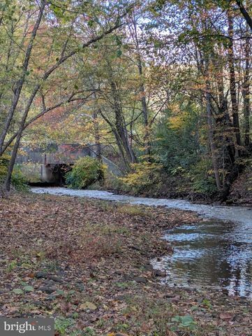 239 HILL ST, Lykens, PA 17048