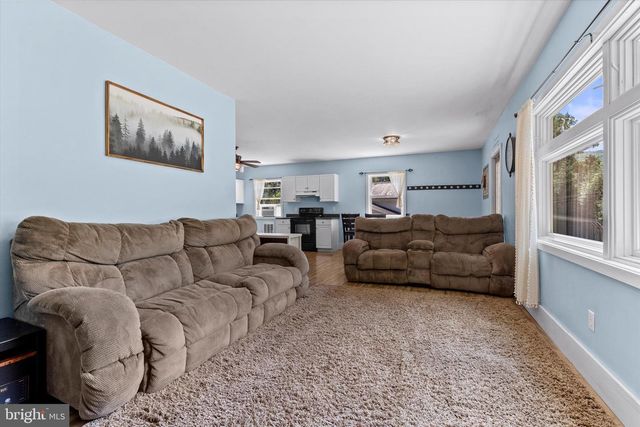 239 HILL ST, Lykens, PA 17048