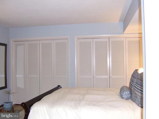 1137 HERMOSA AVE, Lancaster, PA 17601